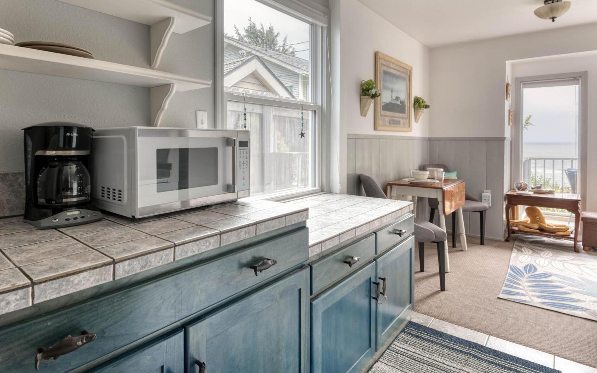Breeze Cottage Депо Бей Екстериор снимка